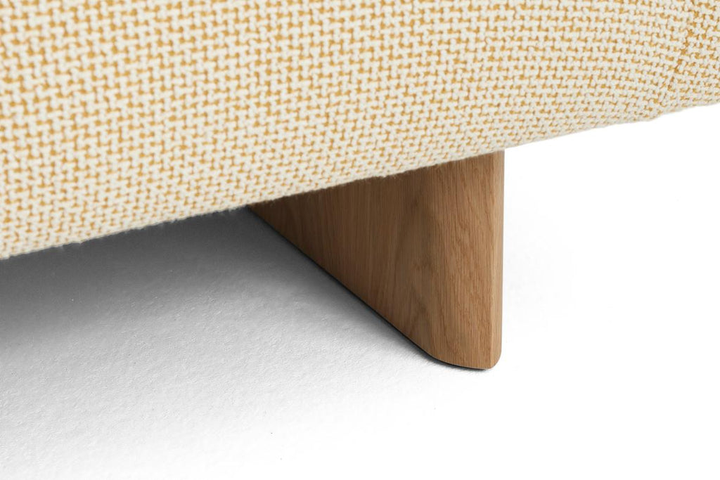 QUILTON LIFT OTTOMAN - tissu TARTAGLIA 857  - base chêne - Hay