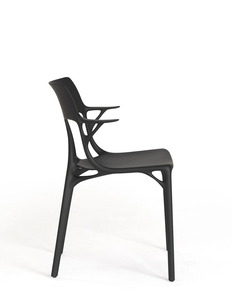 CHAISE A.I. – 5 coloris – Kartell