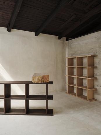 BIBLIOTHEQUE KONA 2x4 - 2 coloris - Ferm Living