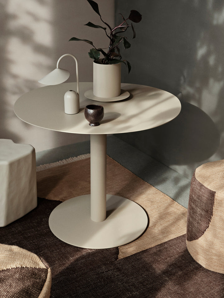 TABLE POND - intérieur / extérieur - 2 dimensions - Ferm Living