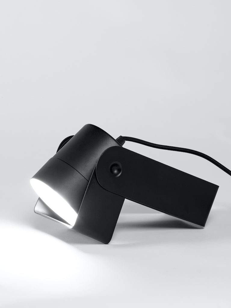 MACARI APPLIQUE/ LAMPE DE TABLE NOIRE