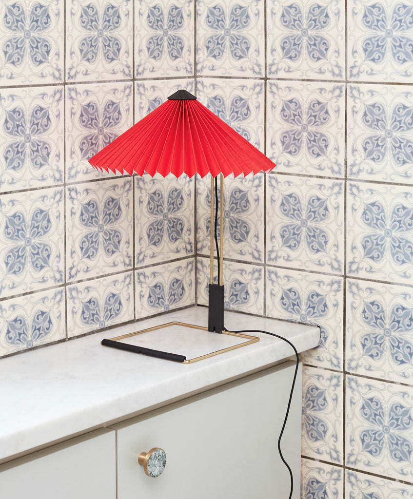 MATIN TABLE LAMP / Ø38 BRIGHT RED
