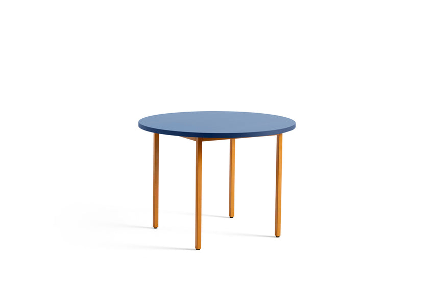TABLE TWO-COLOUR Ø 105 cm - 6 coloris - Hay